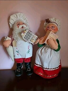 Pair of Analee Christmas Dolls White, Red & Green